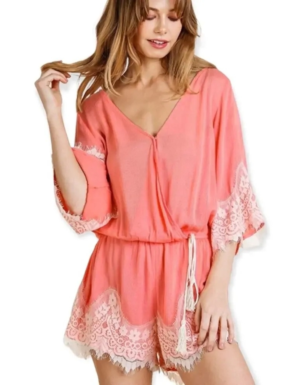 Umgee Coral Lace Trim V-Neck Boho Summer Romper Size Medium
